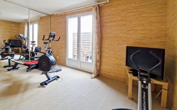 Maison à vendre    5 pièces •  Toulouse