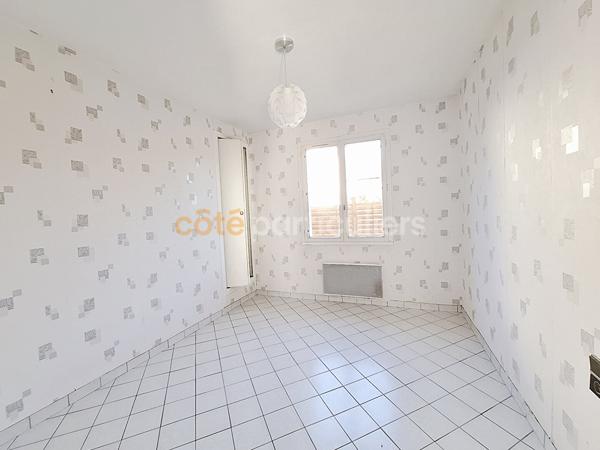 Vente Maison110 m² - 6 Pièces - PONTS (50300)