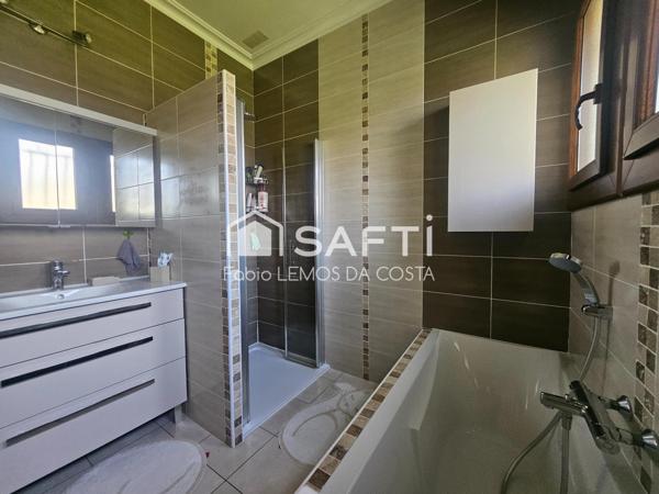 MUR/FOND DE COMMERCERCE STATION SERVICE ET MAISON