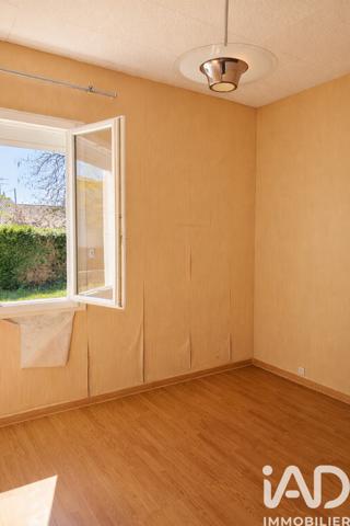 Maison à vendre 5 pièces 96 m² Saint-Seurin-sur-l'Isle