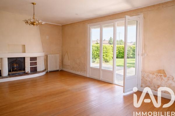 Maison à vendre 5 pièces 96 m² Saint-Seurin-sur-l'Isle