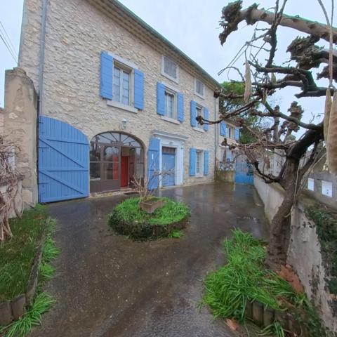 Charmante maison de village au fort potentiel