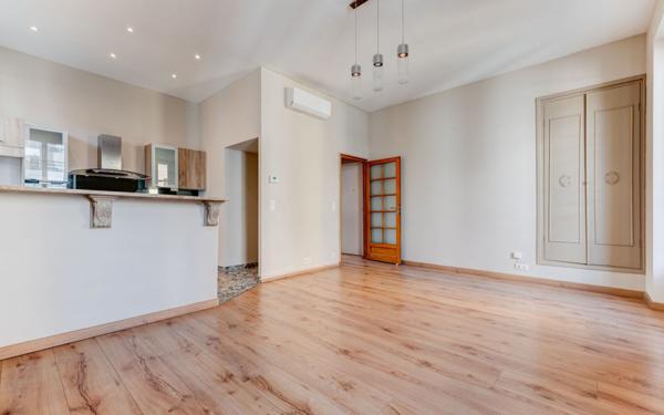 Appartement à vendre    3 pièces • 64,24 m2 Nice