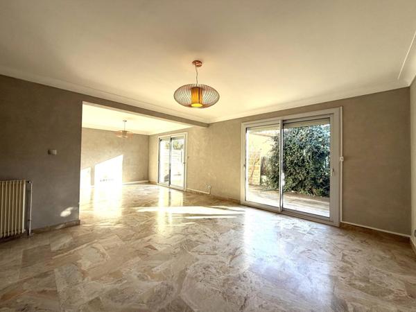 Maison familiale pleine de charme- Perpignan Sud