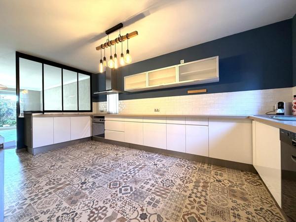 Maison familiale pleine de charme- Perpignan Sud