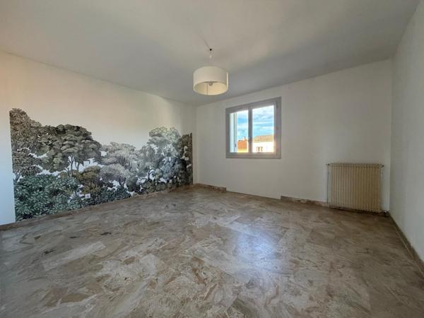 Maison familiale pleine de charme- Perpignan Sud