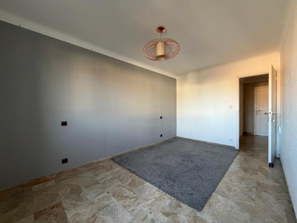 Maison familiale pleine de charme- Perpignan Sud