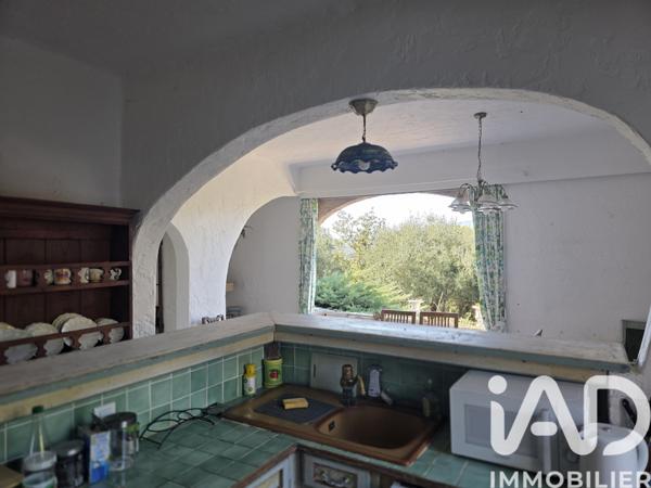 Maison à vendre 7 pièces 232 m² Saint-Paul-de-Vence