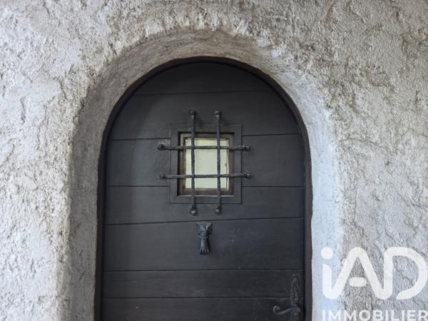 Maison à vendre 7 pièces 232 m² Saint-Paul-de-Vence