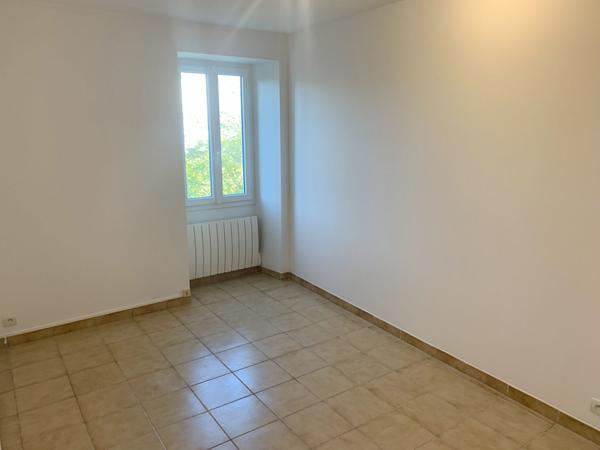 Appartement Marennes Hiers Brouage 3 pièce(s) 77 m2