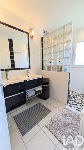 Maison à vendre 5 pièces 123 m² Saint-Jean-d'Illac