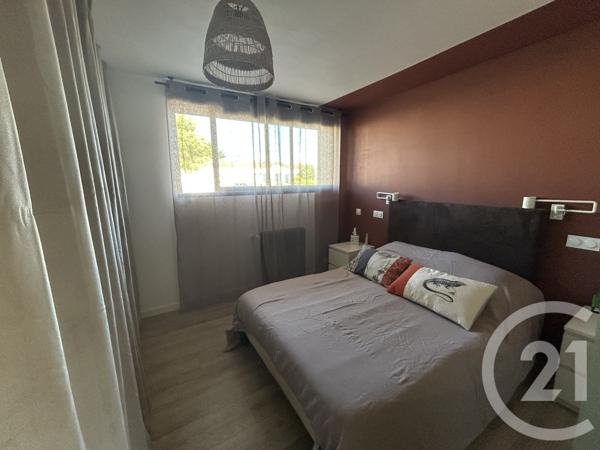 Maison à vendre  7 pièces - 160 m 2   LAGORD  - 17