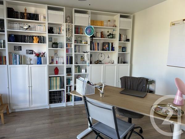 Maison à vendre  7 pièces - 160 m 2   LAGORD  - 17
