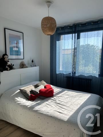 Maison à vendre  7 pièces - 160 m 2   LAGORD  - 17