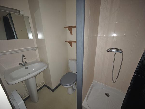 Appartement Cholet 1 pièce(s) 25 m2