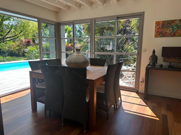 Maison à vendre 8 pièces SAINT AVERTIN (37)