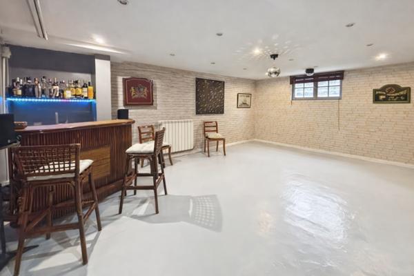 Maison 7 pièces avec terrain de 630 m² Igny  DPE C