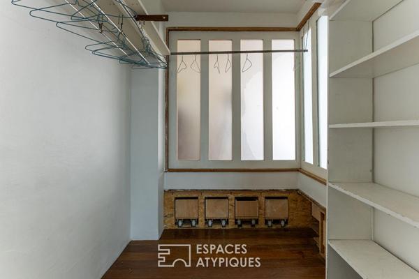 Atelier sous verrières à République