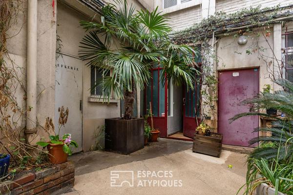 Atelier sous verrières à République