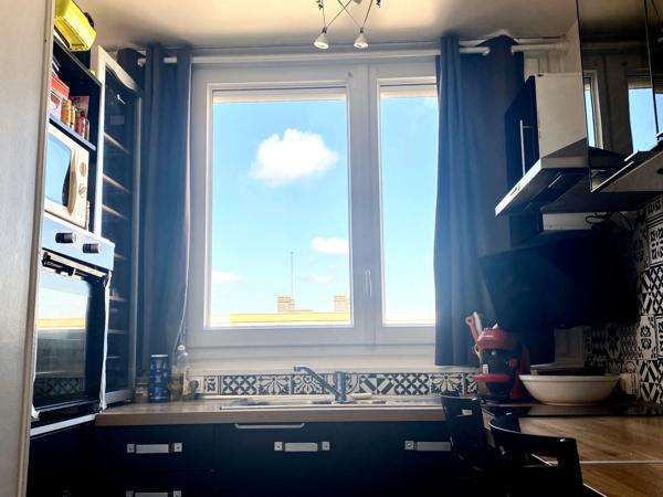 Appartement à vendre 4 pièces SOTTEVILLE LES ROUEN (76)