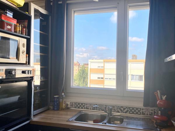Appartement à vendre 4 pièces SOTTEVILLE LES ROUEN (76)