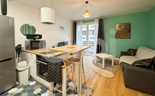 Appartement à vendre    1 pièce • 23 m2 Toulon