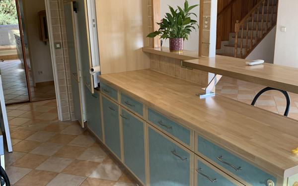 Appartement à vendre    5 pièces • 90,45 m2 Carros