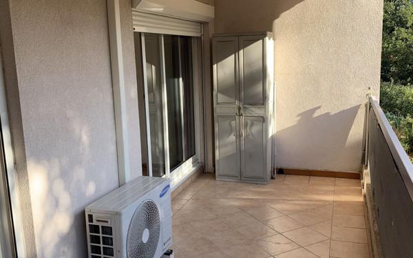 Appartement à vendre    5 pièces • 90,45 m2 Carros