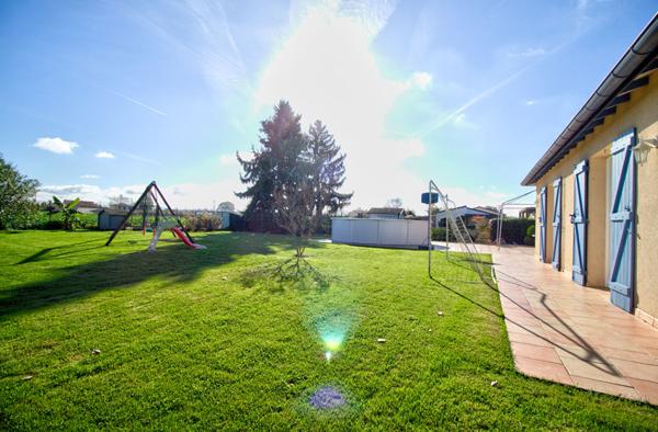 BRAX - Maison de plain-pied de 135m² avec terrasse, garage et jardin quartier calme !