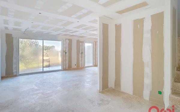 Maison à vendre    4 pièces • 92 m2 Vedène