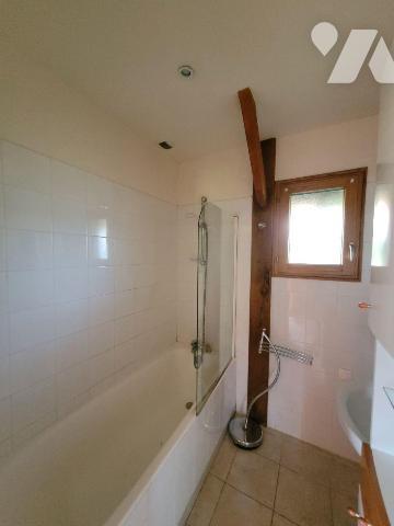 Maison à vendre à Dinard (35800) en Ille-et-Vilaine (35)

Cette maison située à Dinard propos...