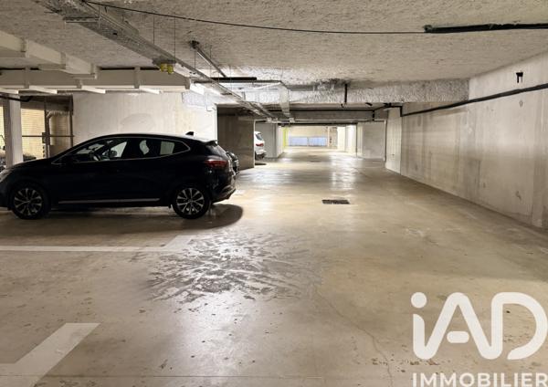 Parking à vendre 12 m² Guyancourt
