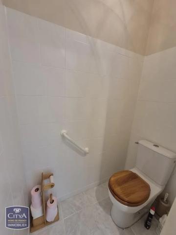 Appartement à louer 4 pièces 105.68m² Tourcoing (59200)