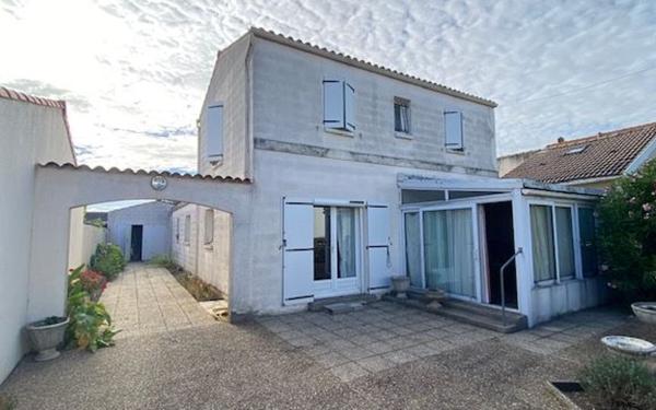 Maison à vendre    4 pièces • 130,55 m2 Rochefort