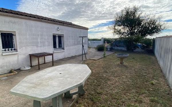 Maison à vendre    4 pièces • 130,55 m2 Rochefort