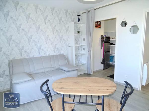 Appartement à louer 1 pièce 24.66m²