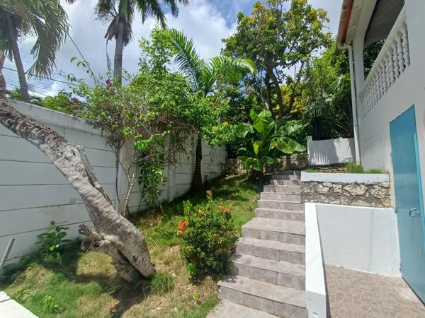 Maison à vendre 7 pièces SAINTE ANNE (971)
