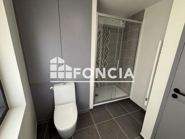 Location Studio 36.2 m² - 25 Rue Maréchal Joffre Pau 64000