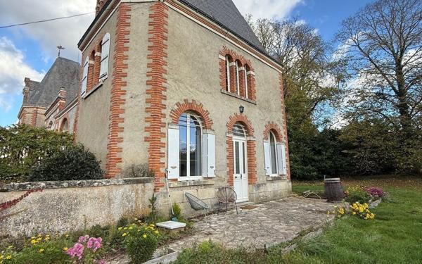 Maison à louer    5 pièces • 118 m2 Monnaie