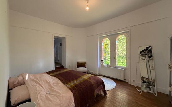 Maison à louer    5 pièces • 118 m2 Monnaie