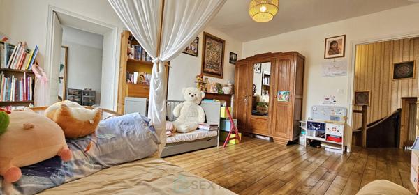 Dans la Bastide de Domme maison de 142 m²