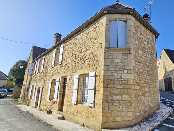 Dans la Bastide de Domme maison de 142 m²