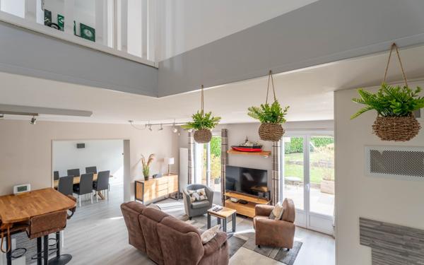 Maison à vendre    4 pièces • 104 m2 Lentilly
