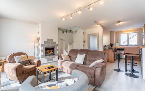 Maison à vendre    4 pièces • 104 m2 Lentilly