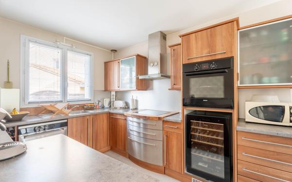 Maison à vendre    4 pièces • 104 m2 Lentilly