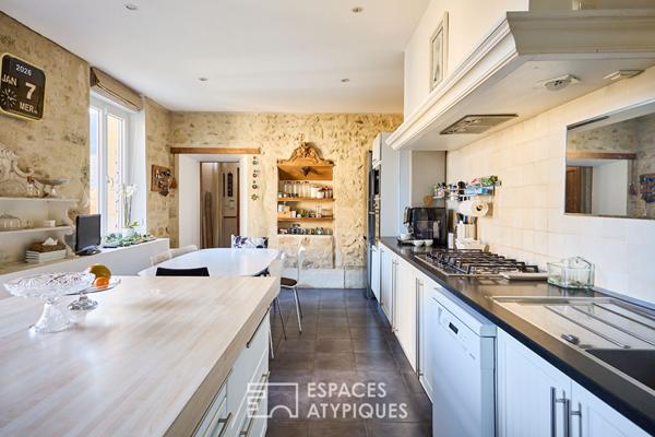 Maison de Maitre rénovée avec gite et dépendance