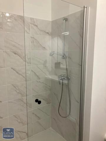 Appartement à louer 2 pièces 43.6m² Lormont (33310)