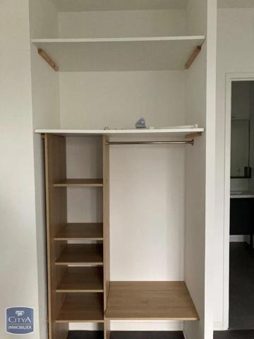 Appartement à louer 2 pièces 43.6m² Lormont (33310)