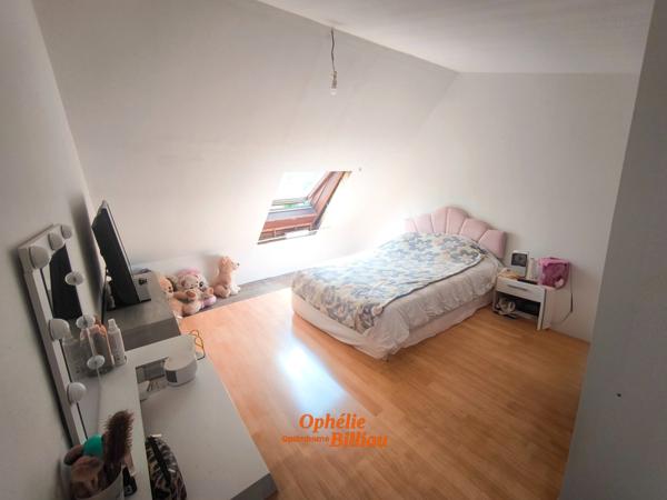 🏡 À vendre en exclusivité – Maison individuelle avec terrain de 2300 m² – Secteur Lillers