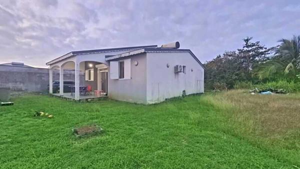 Maison à vendre 4 pièces  (971)
